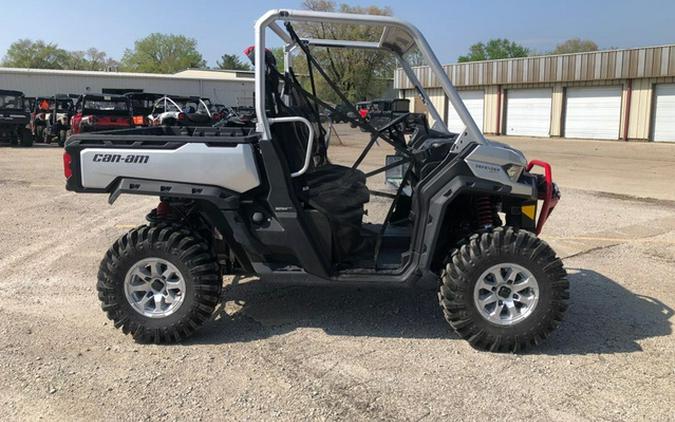 2025 Can-Am Defender X mr HD10