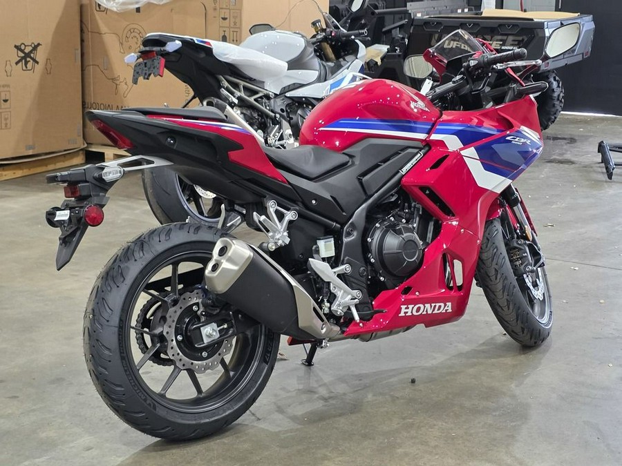 2025 Honda CBR500R ABS