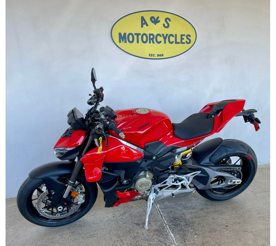 2026 Ducati STREETFIGHTER V4