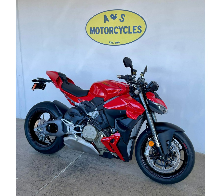 2026 Ducati STREETFIGHTER V4