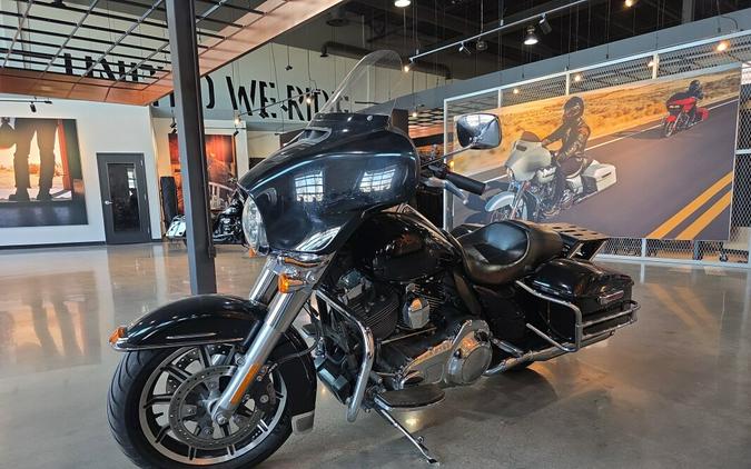 2016 HARLEY-DAVIDSON FLHTP