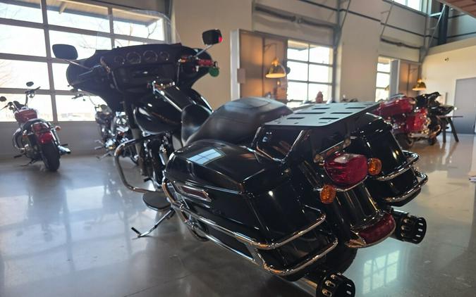 2016 HARLEY-DAVIDSON FLHTP