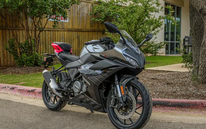 2026 CFMOTO 300 SS