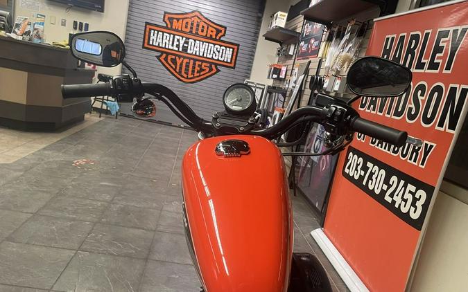 2007 Harley-Davidson® XL883R - Sportster® 883® R