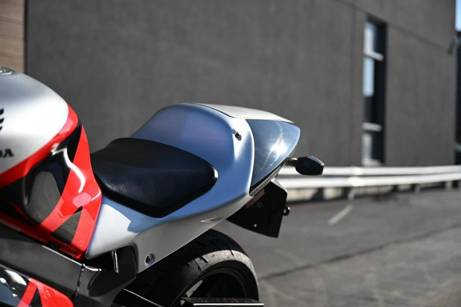 2002 Honda RVT1000R