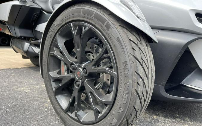2023 Can-Am® Spyder RT Limited Dark Wheels