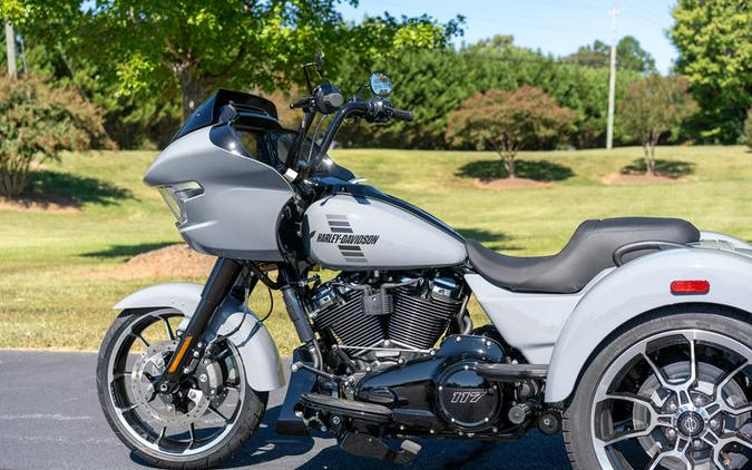 2026 Harley-Davidson® FLTRT - Road Glide® 3