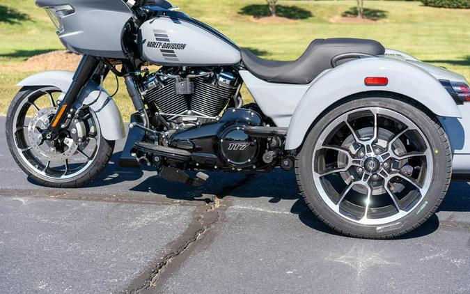 2026 Harley-Davidson® FLTRT - Road Glide® 3