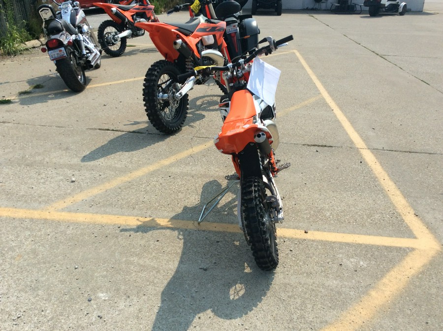 2025 KTM SX 65