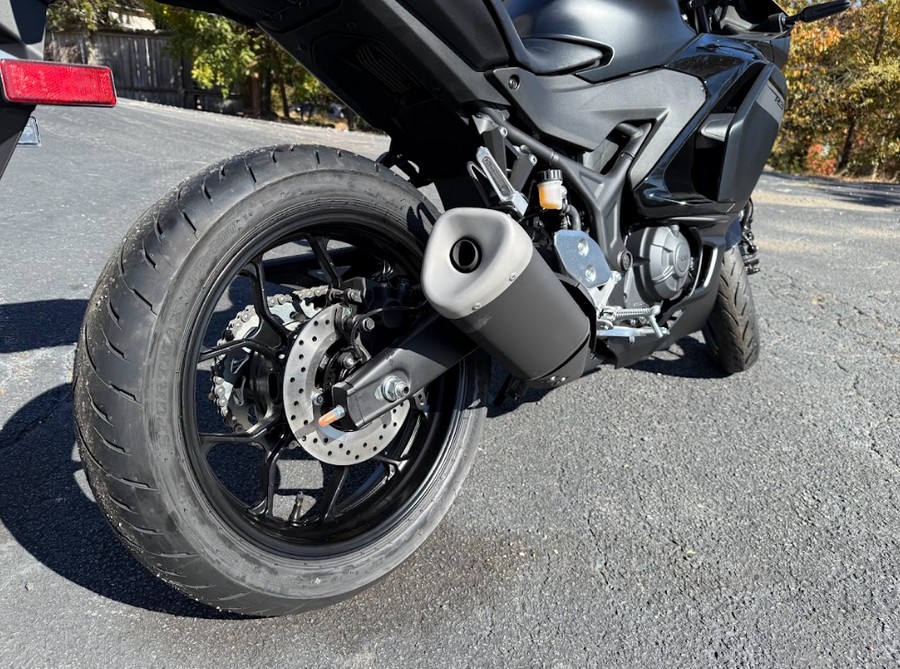 2025 Yamaha YZF R3
