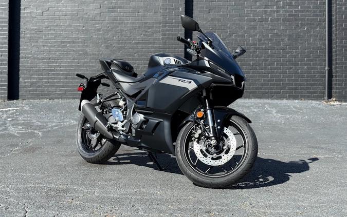 2025 Yamaha YZF R3