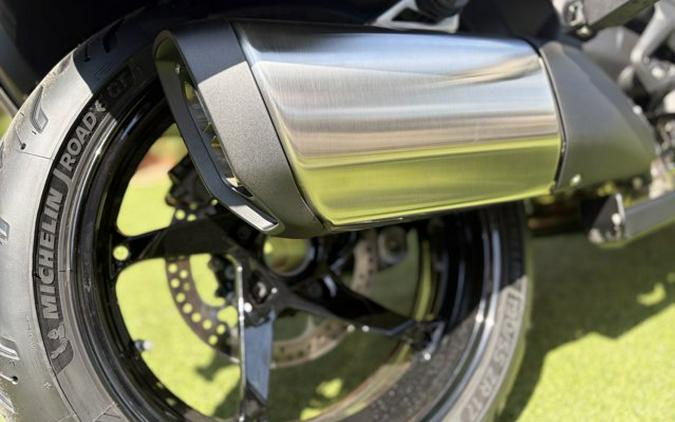 2026 BMW R 1300 RT ALPINE WHITE