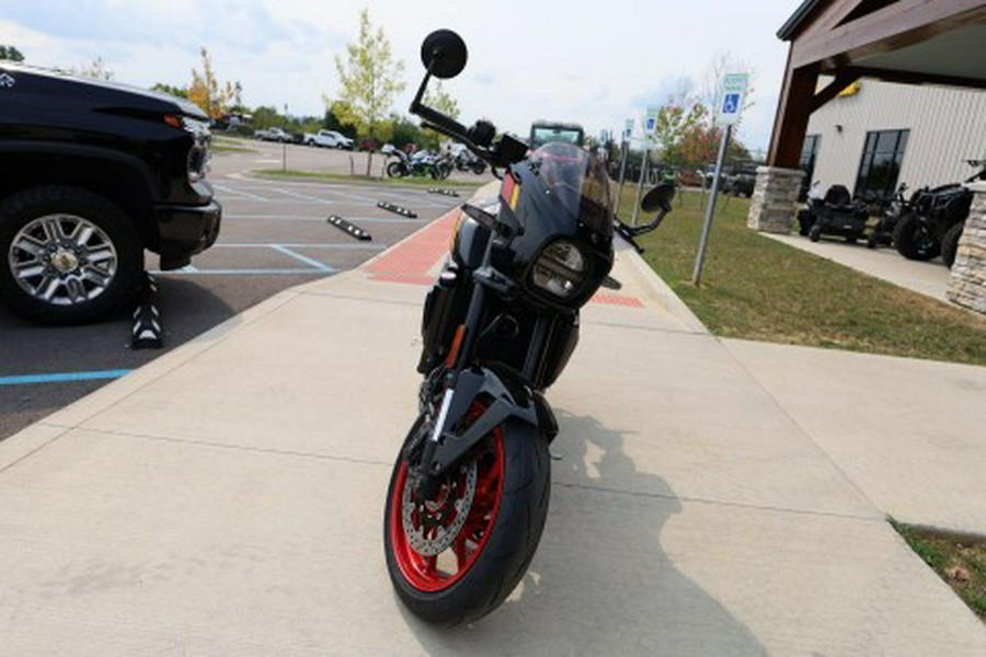 2026 Suzuki GSX-8TT