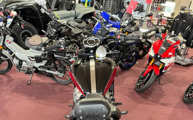 2025 Triumph Rocket 3 Storm GT