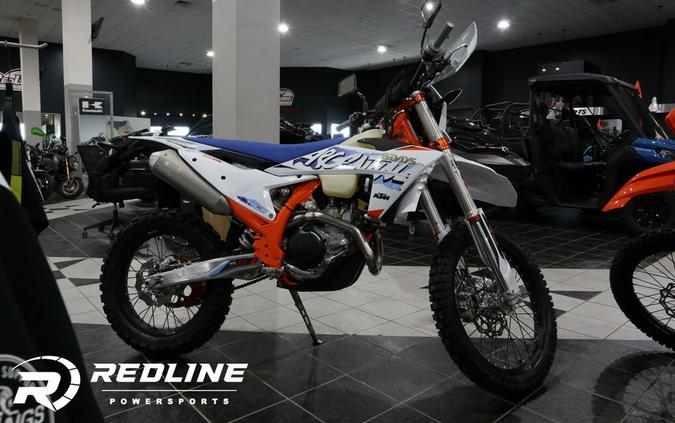 2024 KTM 500 EXC-F Six Days First Look [Fast Facts]