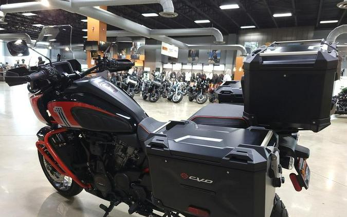 2024 Harley-Davidson® RA1250SE - CVO™ Pan America®