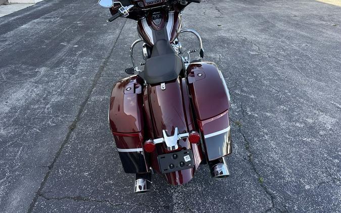 2024 Indian Motorcycle® Chieftain® Limited Maroon Metallic/Graphics