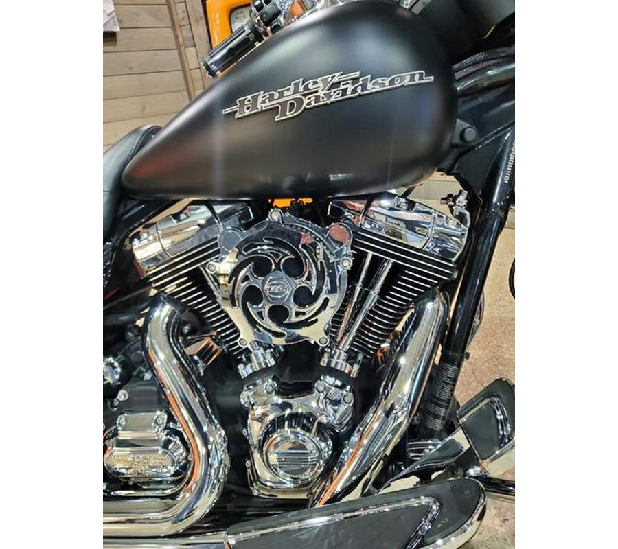 2012 Harley-Davidson® FLHX - Street Glide®