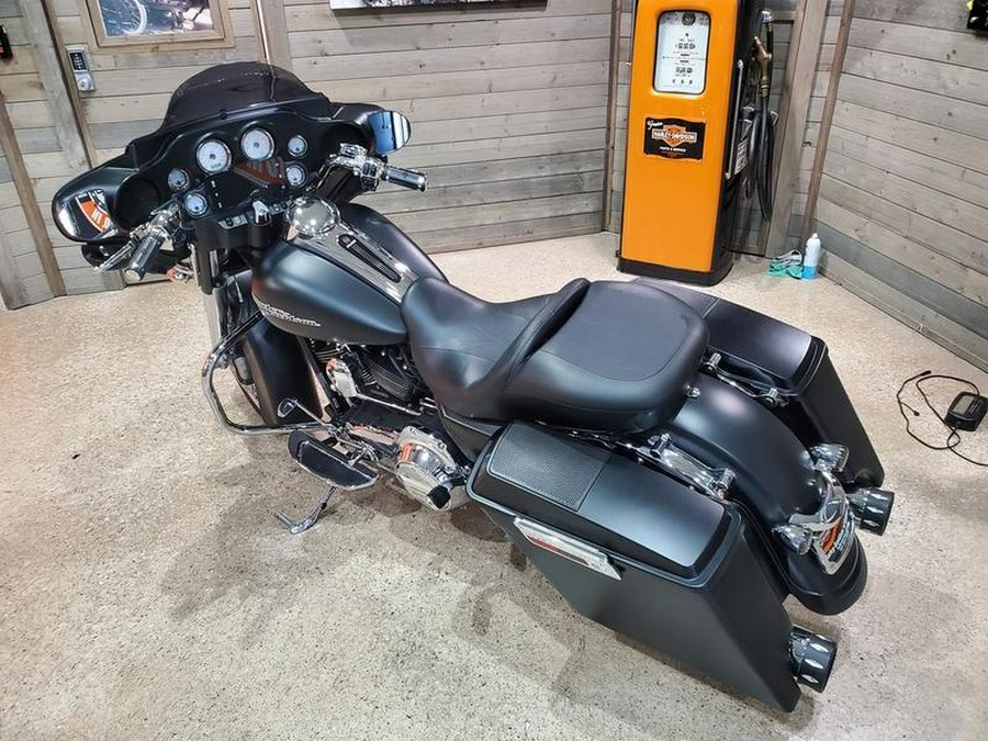 2012 Harley-Davidson® FLHX - Street Glide®