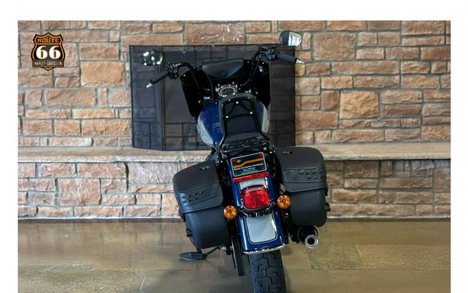 2023 Harley-Davidson® Heritage Classic BIL BLU/BIL GRY