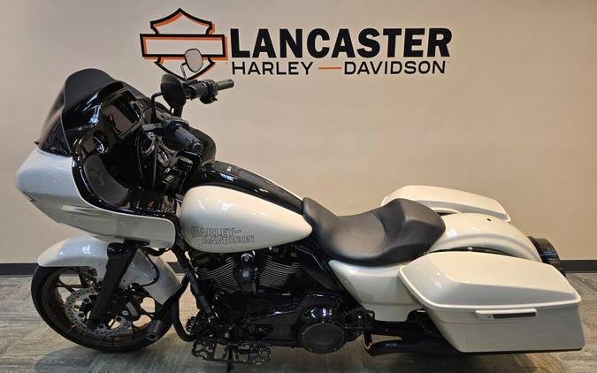 2023 Harley-Davidson® Road Glide® ST White Sand Pearl FLTRXST