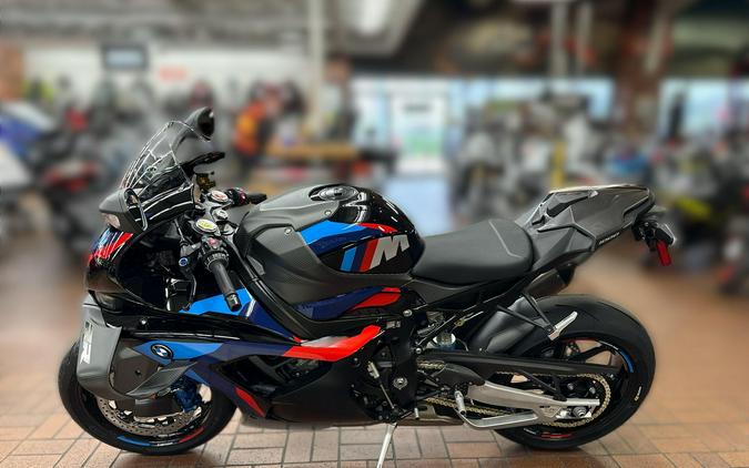 2026 BMW M 1000 RR
