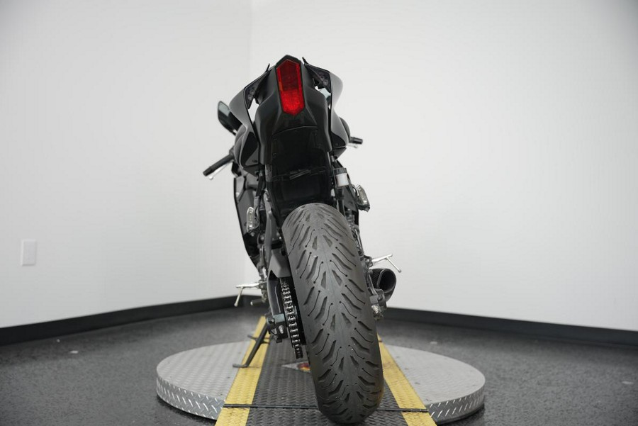 2025 Yamaha YZF-R7 - $10,499.00