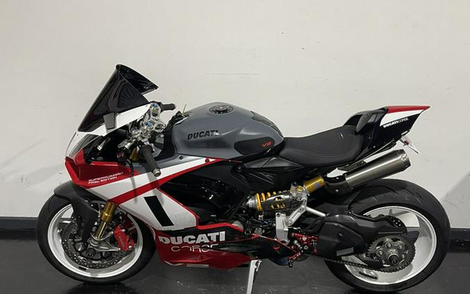 2025 Ducati Panigale V2 Superquadro Final Edition
