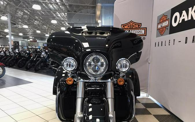 2024 Harley-Davidson® FLHTCUTG - Tri Glide® Ultra