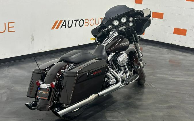 2011 HARLEY DAVIDSON STREET GLIDE