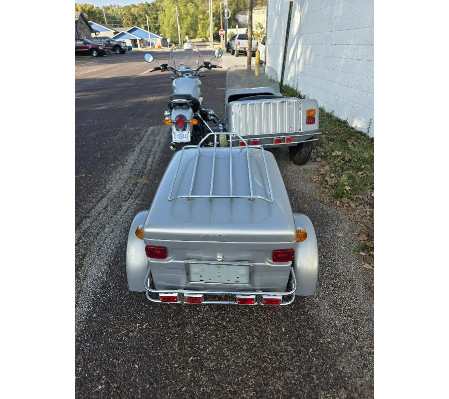 2001 BMW R1200C with Motorvation Formula 2 sidecar and Motorvation trailer