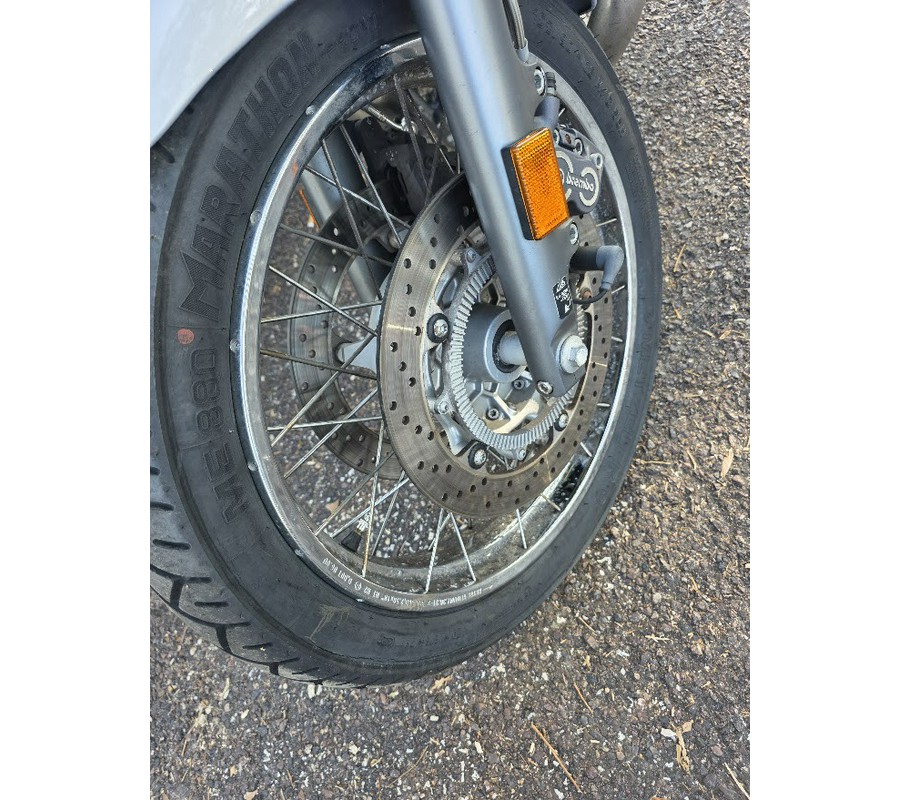 2001 BMW R1200C with Motorvation Formula 2 sidecar and Motorvation trailer