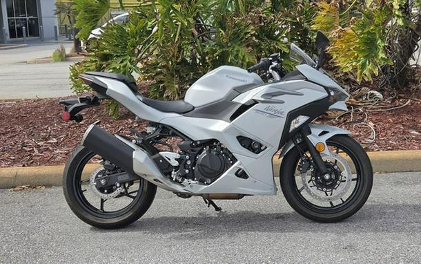 2025 Kawasaki Ninja 500