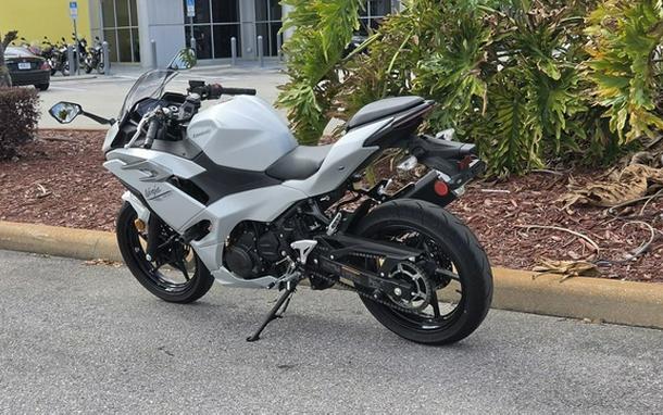 2025 Kawasaki Ninja 500