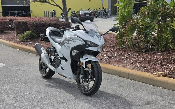 2025 Kawasaki Ninja 500