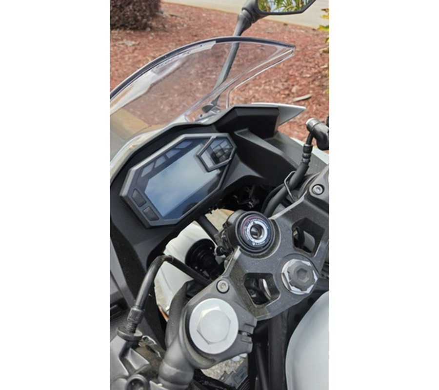 2025 Kawasaki Ninja 500