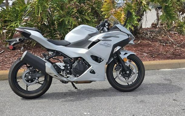 2025 Kawasaki Ninja 500