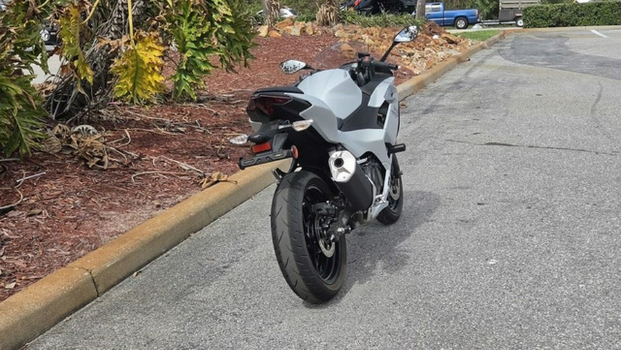 2025 Kawasaki Ninja 500