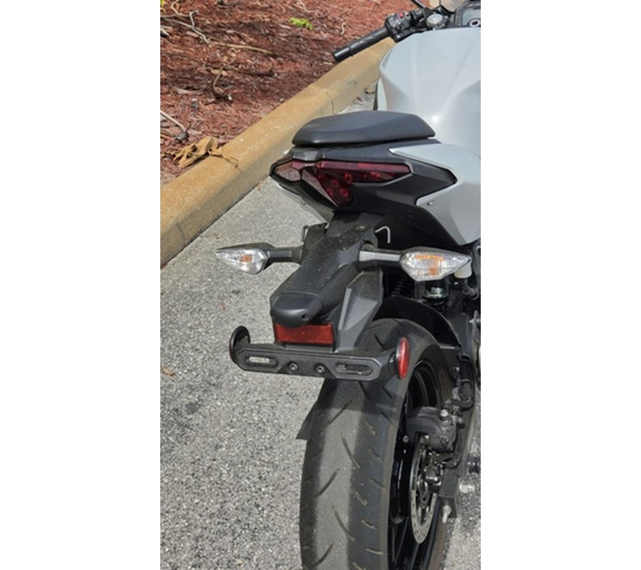 2025 Kawasaki Ninja 500