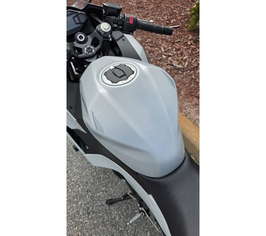 2025 Kawasaki Ninja 500
