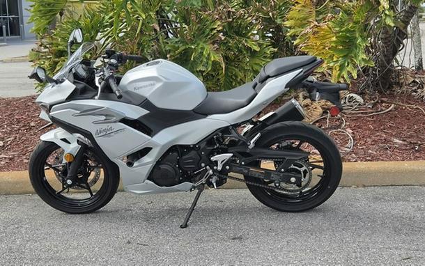 2025 Kawasaki Ninja 500