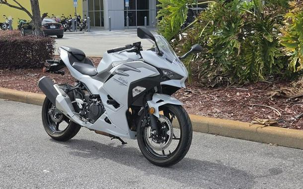 2025 Kawasaki Ninja 500