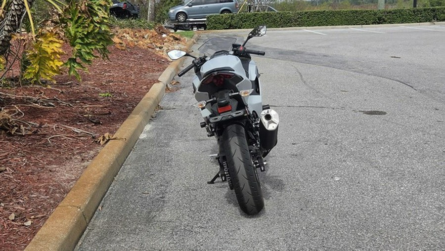 2025 Kawasaki Ninja 500