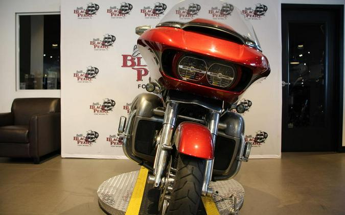 2016 Harley-Davidson® FLTRUSE - CVO™ Road Glide Ultra®