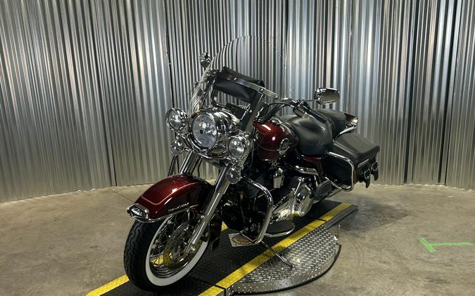 2008 Harley-Davidson Road King Classic CRIMSON RED SUN W/PINSTRIPE