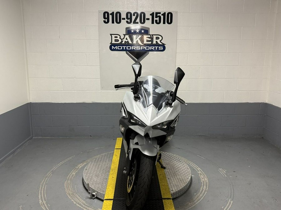 2025 Kawasaki Ninja® 500