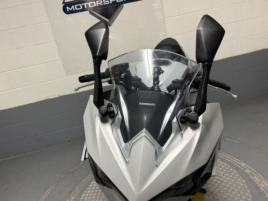 2025 Kawasaki Ninja® 500