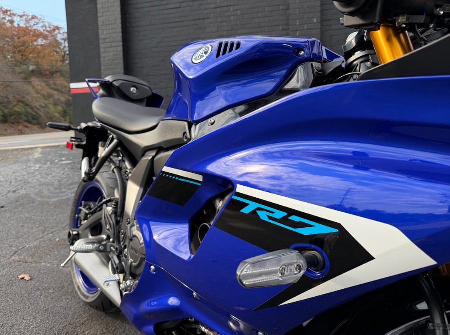 2025 Yamaha YZF R7
