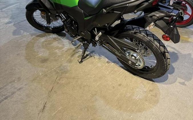 2025 Kawasaki Versys®-X 300 ABS