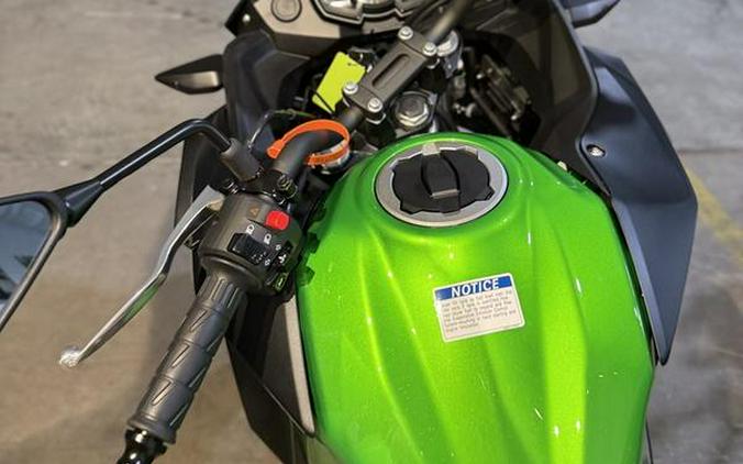 2025 Kawasaki Versys®-X 300 ABS